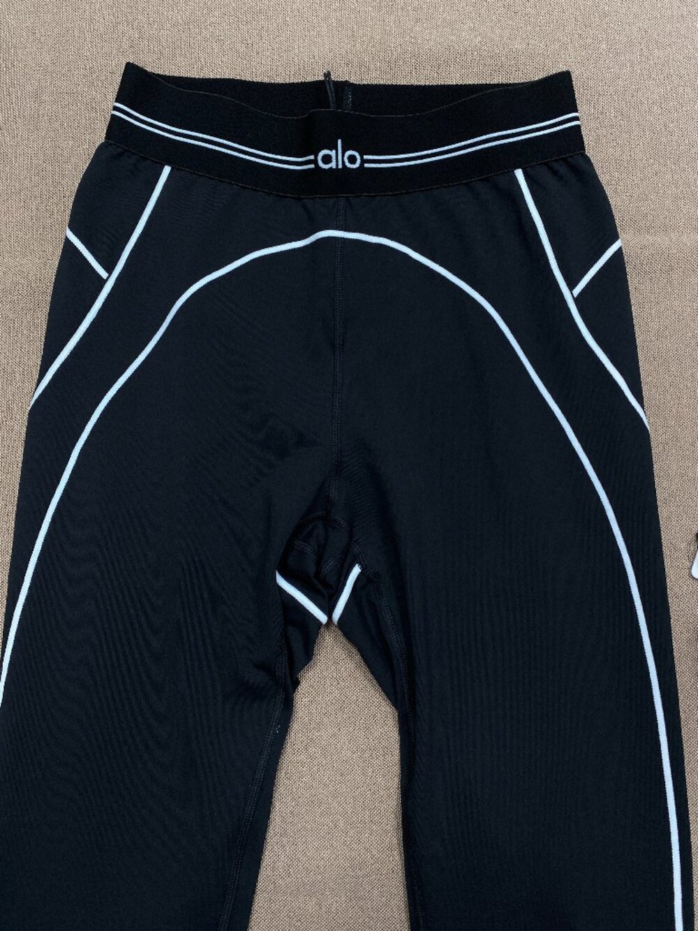 💖ALO Yoga Airbrush Matching Set| Black/White Bra&High-Waist Leggings|Limited - Picture 7 of 12